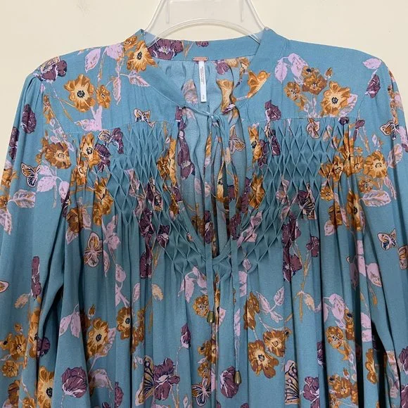 Free People So Fine Pebble Crepe Smocked Floral Tunic Top - Picture 6 of 10